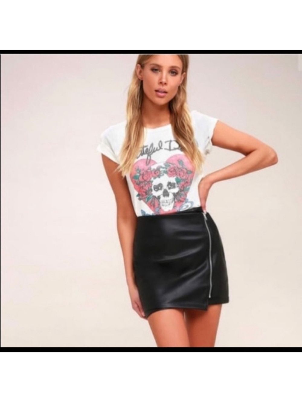 Lulus Black Vegan Leather Mini Skirt With Silver Zipper Details S